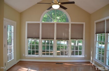 113 Parkwalk Ct, Cary, NC 27519