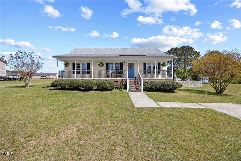 113 Patricia Dr, Smithfield, NC 27577