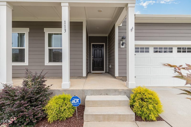 113 Peach Hill Ln, Holly Springs, NC 27540