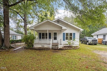 113 Poplar St, Angier, NC 27501