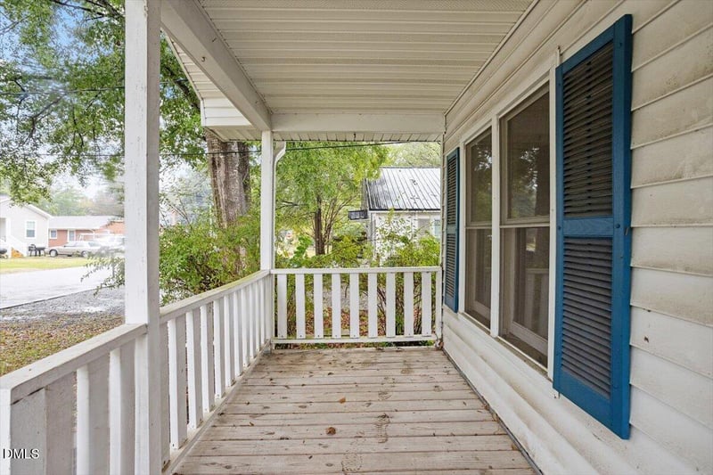 113 Poplar St, Angier, NC 27501