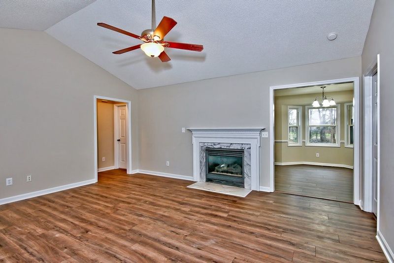 113 River Oak Dr, Clayton, NC 27520