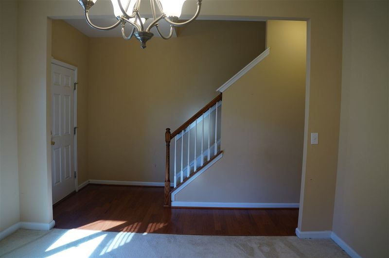 113 Rosebud Ln, Durham, NC 27704