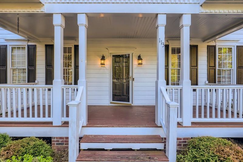 113 Rushing Breeze Ct, Apex, NC 27502