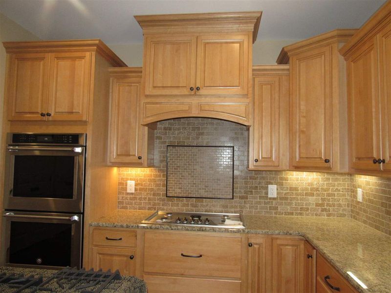 113 W Saddle Ct, Clayton, NC 27527