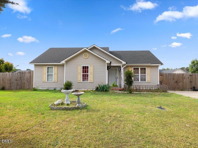 113 Shadow Bend Ln, Selma, NC 27576