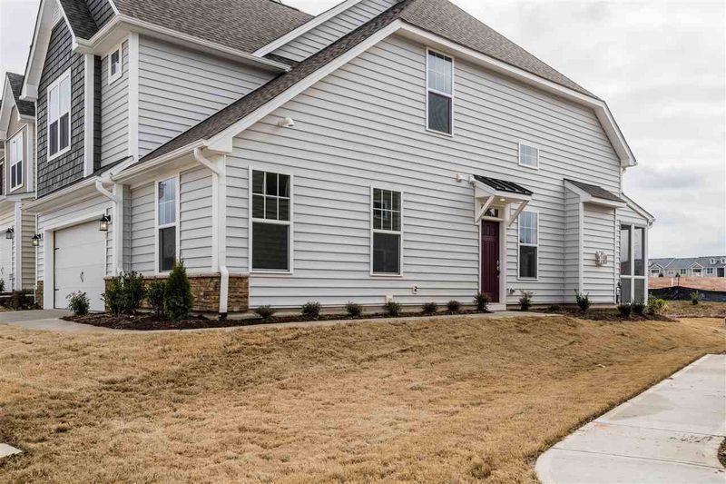 113 Shale Creek Dr, Durham, NC 27703