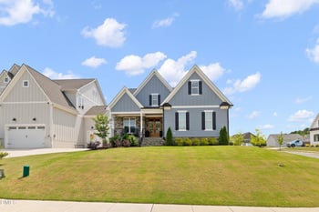 113 Sire Ct, Holly Springs, NC 27540