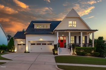 113 Splendid Oak Ct, Holly Springs, NC 27540