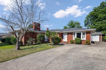 113 Star Hill Ave, Fayetteville, NC 28303