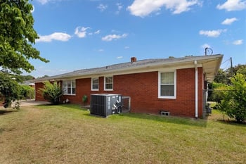 113 Star Hill Ave, Fayetteville, NC 28303