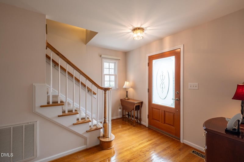 113 Sudbury Ln, Chapel Hill, NC 27516