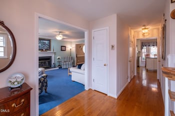 113 Sudbury Ln, Chapel Hill, NC 27516