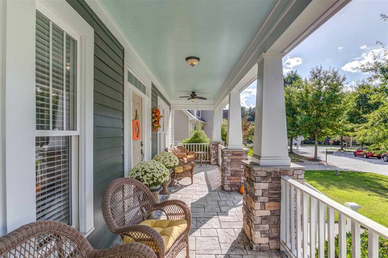 113 Sunset Oaks Dr, Holly Springs, NC 27540