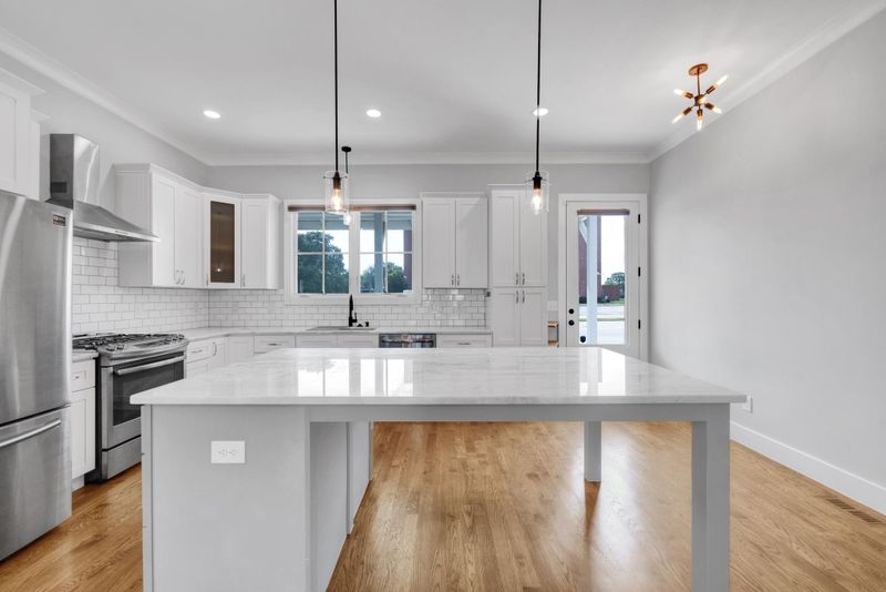 113 S Tarboro St, Raleigh, NC 27610
