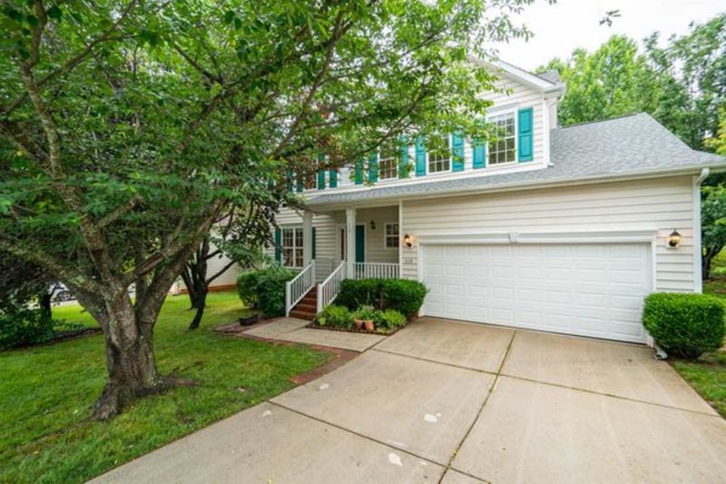 113 Tecumseh Ct, Cary, NC 27513