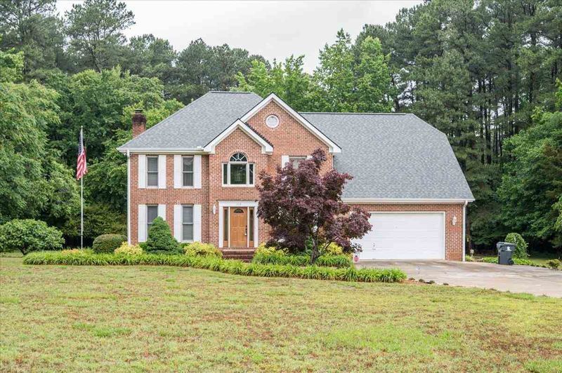 113 Timberlake Dr, Youngsville, NC 27596