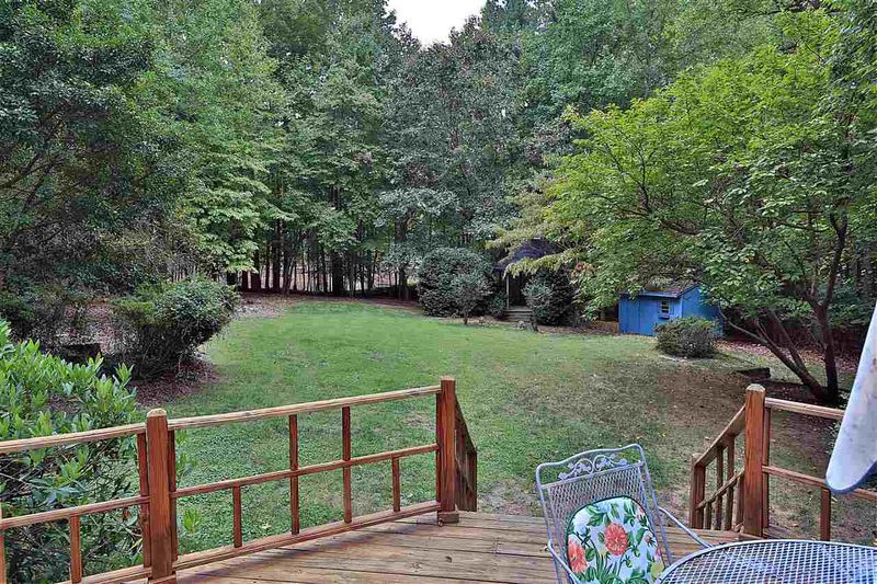 113 Trotters Ridge Dr, Raleigh, NC 27614