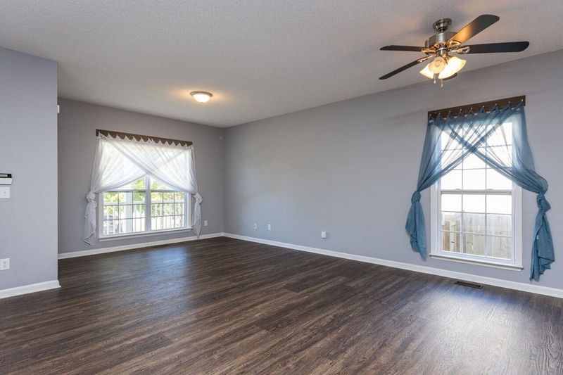 113 Valley Vista Ct, Garner, NC 27529