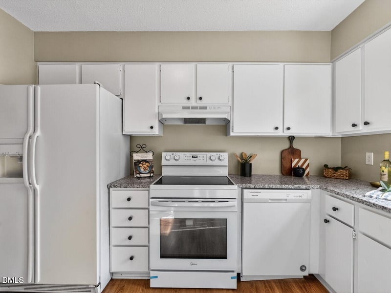 113 Weatherstone Dr #B, Chapel Hill, NC 27514