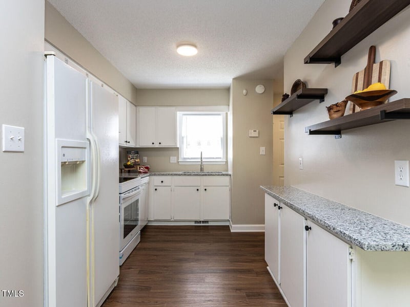 113 Weatherstone Dr, Chapel Hill, NC 27514