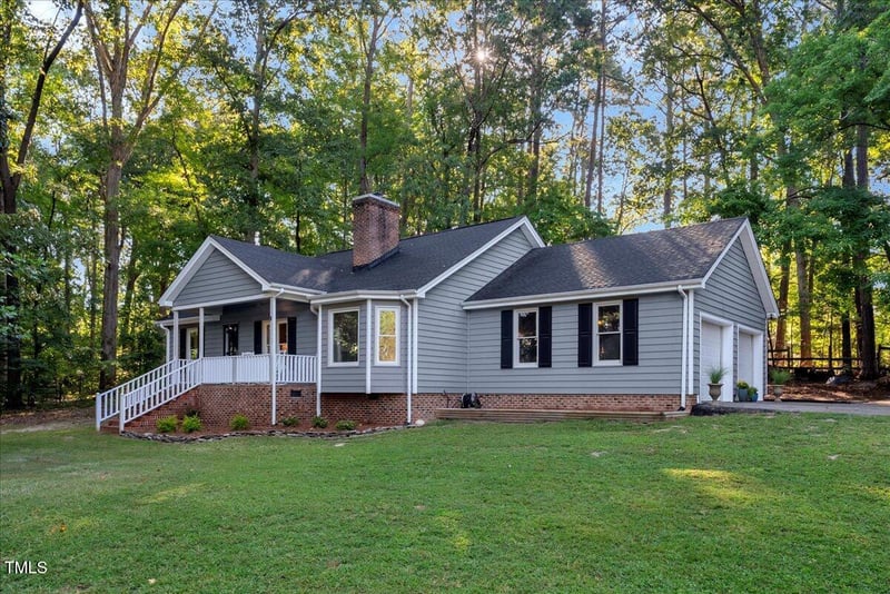 113 White Oak Ct, Clayton, NC 27520