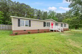113 Winding Creek Dr, Youngsville, NC 27596