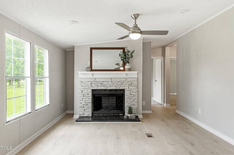 113 Winding Creek Dr, Youngsville, NC 27596