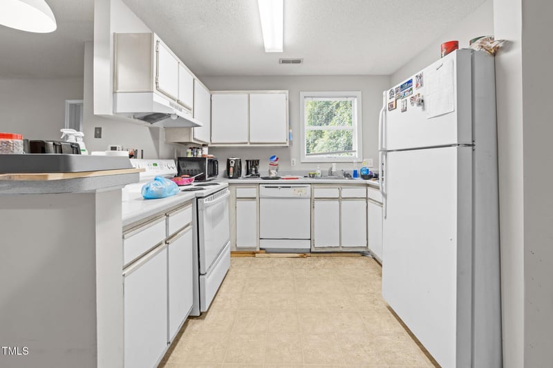 1130 Carlton Ave #103, Raleigh, NC 27606