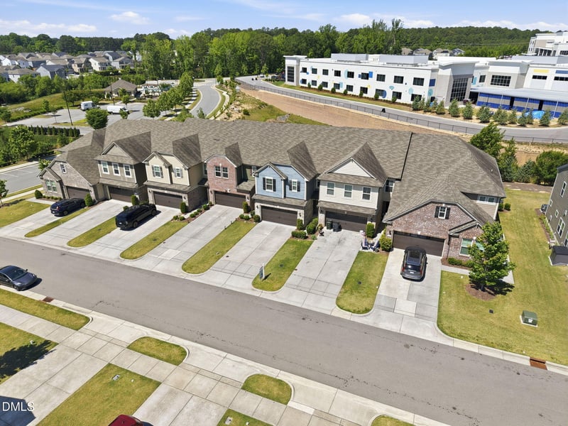 1130 Doe Blossom Ln, Apex, NC 27502