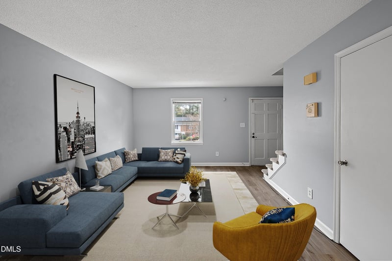 1130 Nottingham Cir, Cary, NC 27511