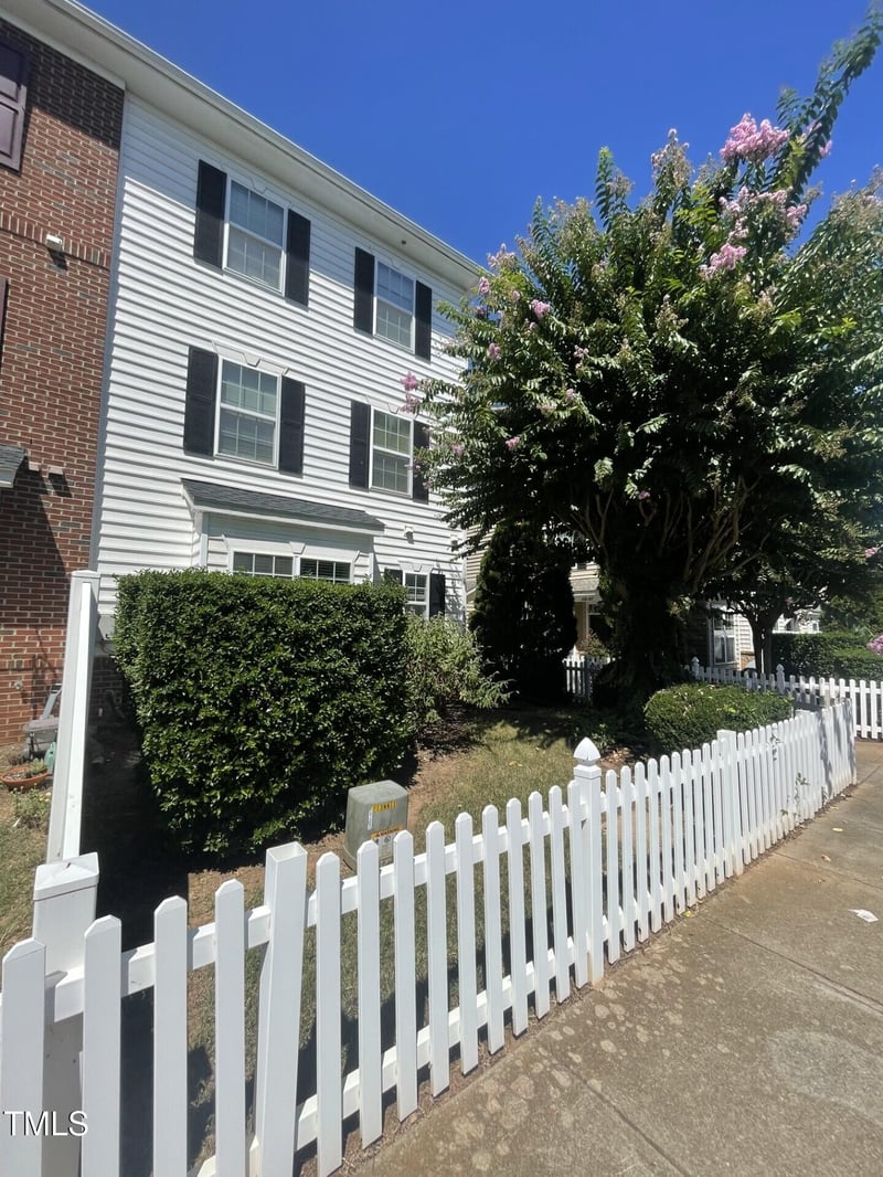 1130 Renewal  #100, Raleigh, NC 27603