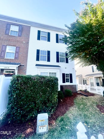 1130 Renewal  #100, Raleigh, NC 27603