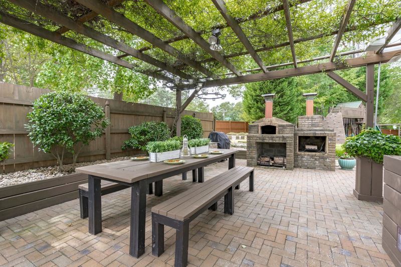 11301 Dunleith Dr E, Raleigh, NC 27614