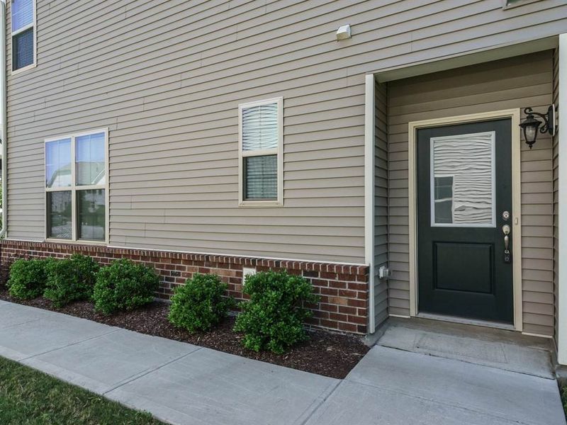 1131 Contessa Dr, Cary, NC 27513
