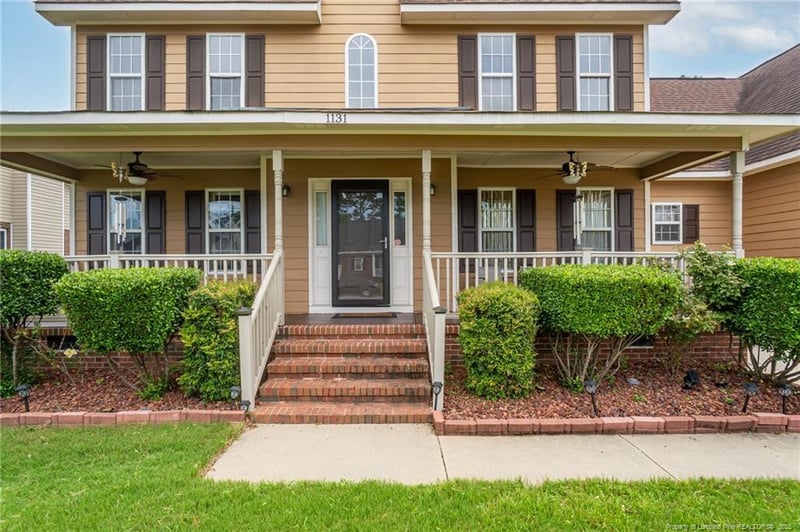 1131 Curry Ford Dr, Fayetteville, NC 28314
