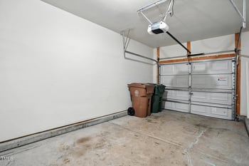 1131 Kingston Grove Dr, Cary, NC 27519