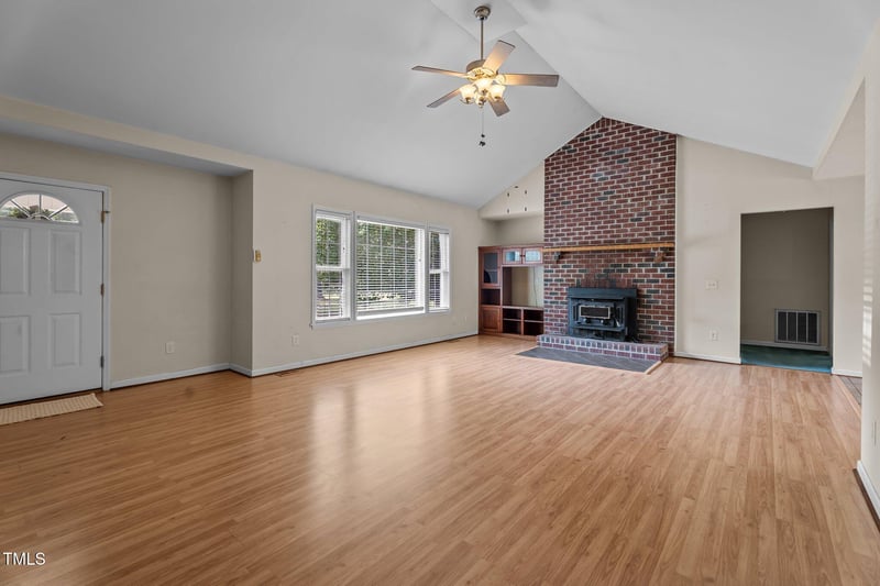 1131 Pulley Gordon Rd, Zebulon, NC 27597