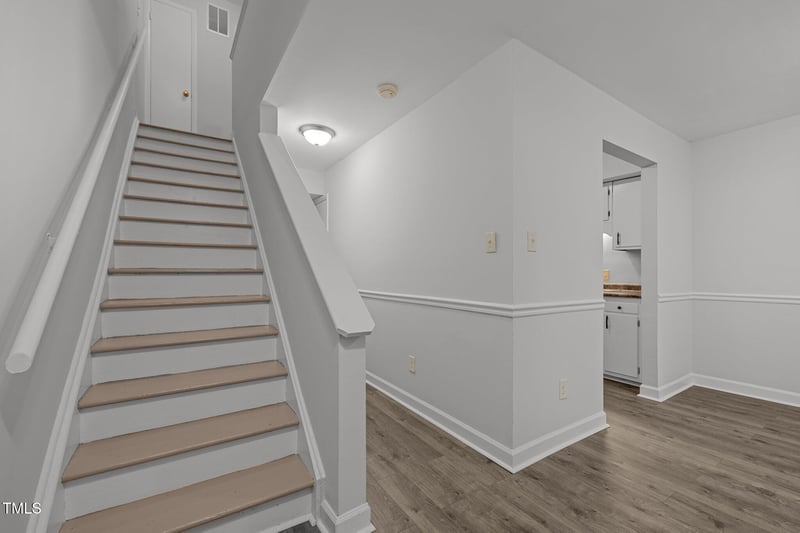 1131 Schaub Dr, Raleigh, NC 27606