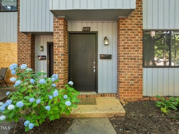 1131 Schaub Dr, Raleigh, NC 27606