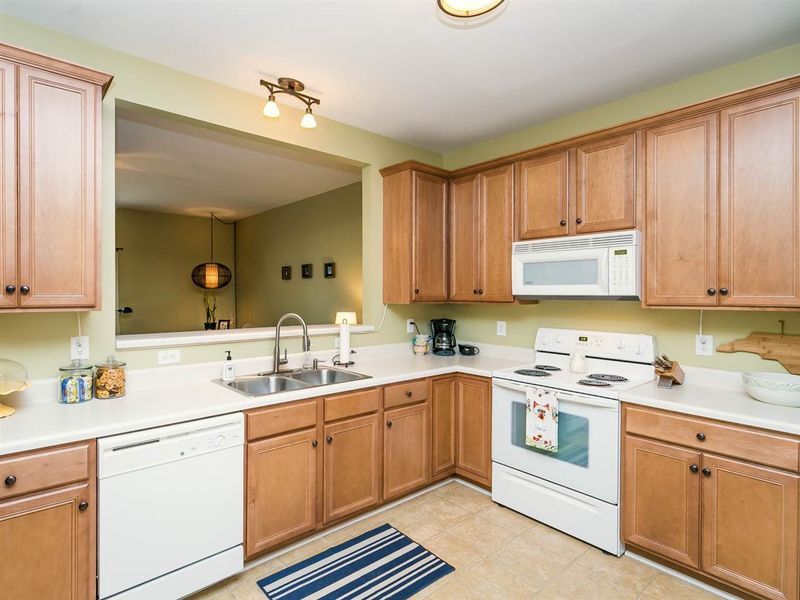 11311 Shadow Elms Ln, Raleigh, NC 27614