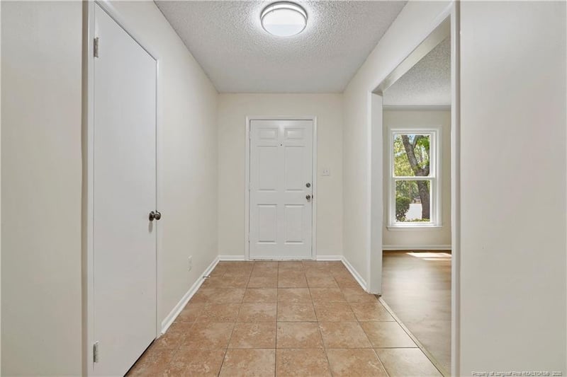 1132 Landau Rd, Fayetteville, NC 28311