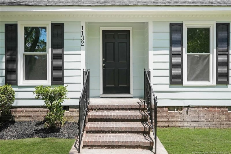 1132 Landau Rd, Fayetteville, NC 28311