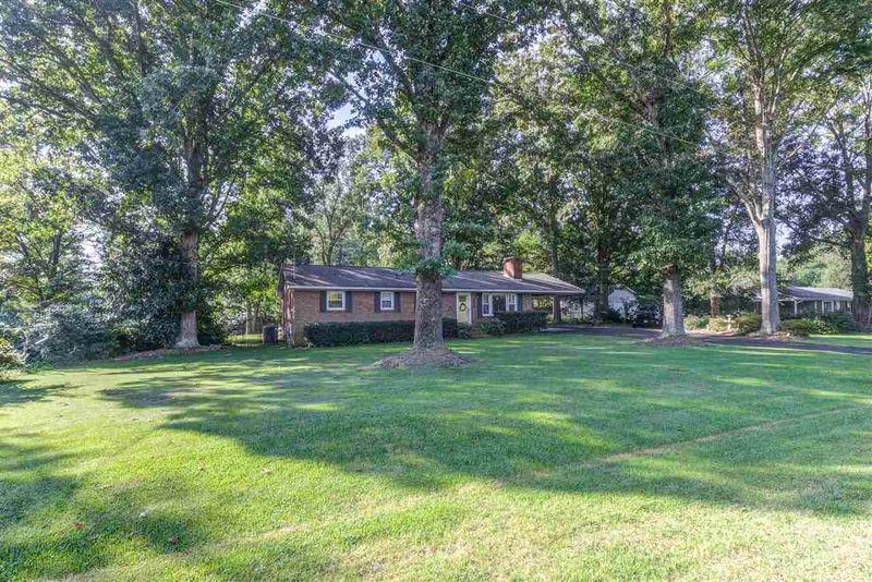 1132 Ridge Haven Dr, Wendell, NC 27591