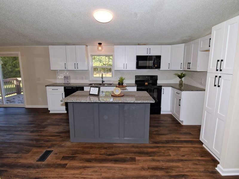 1133 Clear Cir, Wendell, NC 27591