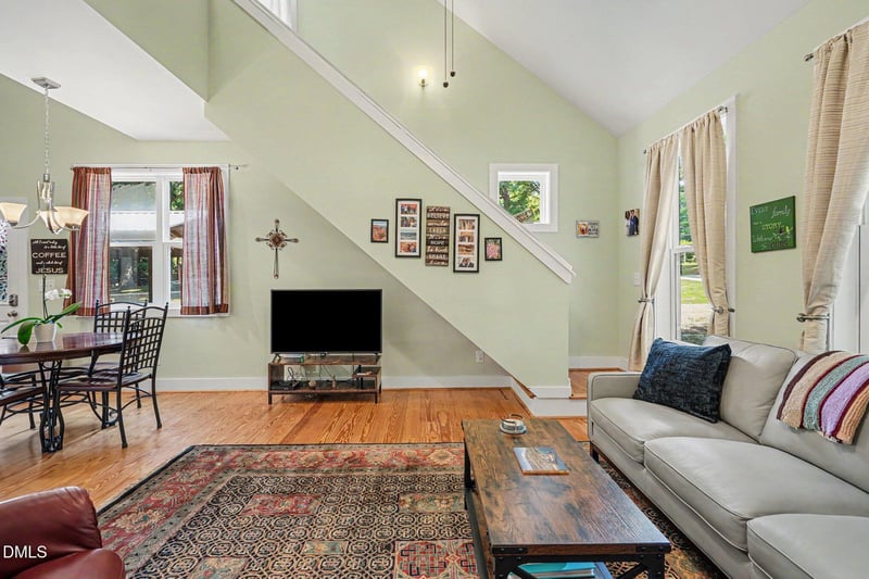 1133 Kimball Dr, Durham, NC 27712