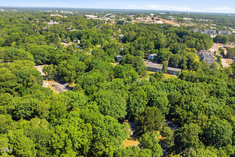 1133 Schaub Dr, Raleigh, NC 27606