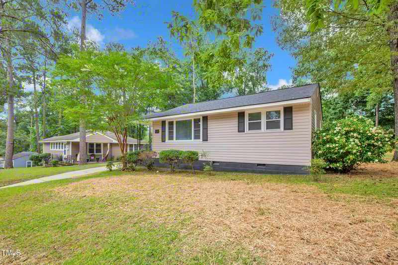 1133 Stamper Rd, Fayetteville, NC 28303