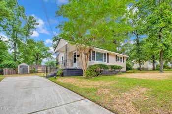 1133 Stamper Rd, Fayetteville, NC 28303