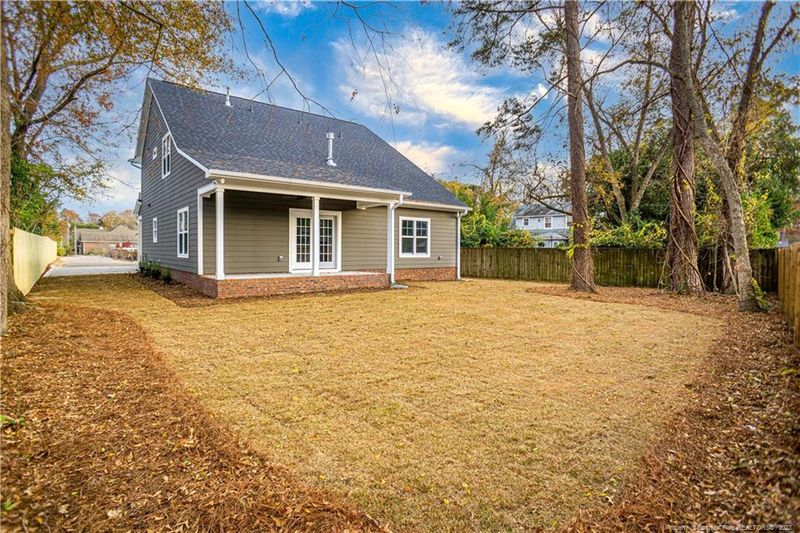 1133 Sutton Square Ln, Fayetteville, NC 28305